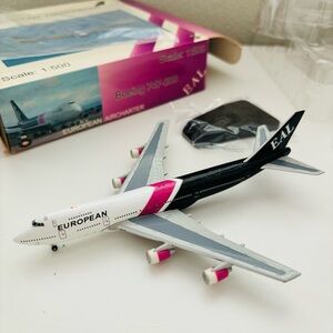 1:500 European Aircharter Boeing 747-200 Aircraft Model Collect